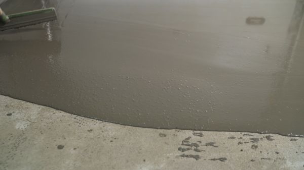 Overlay Installation in West Des Moines